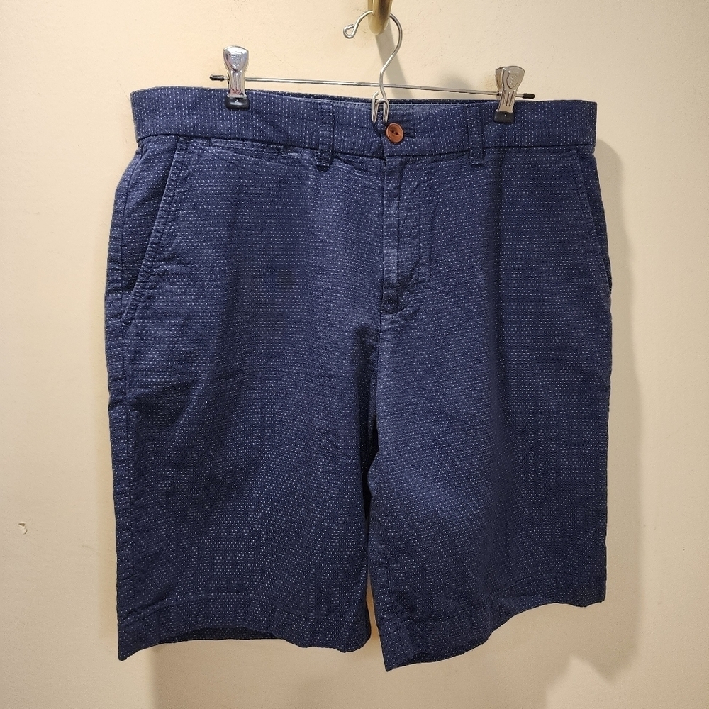 Tommy hilfiger Men's Classic Fit Cotton Bermuda Short size 38